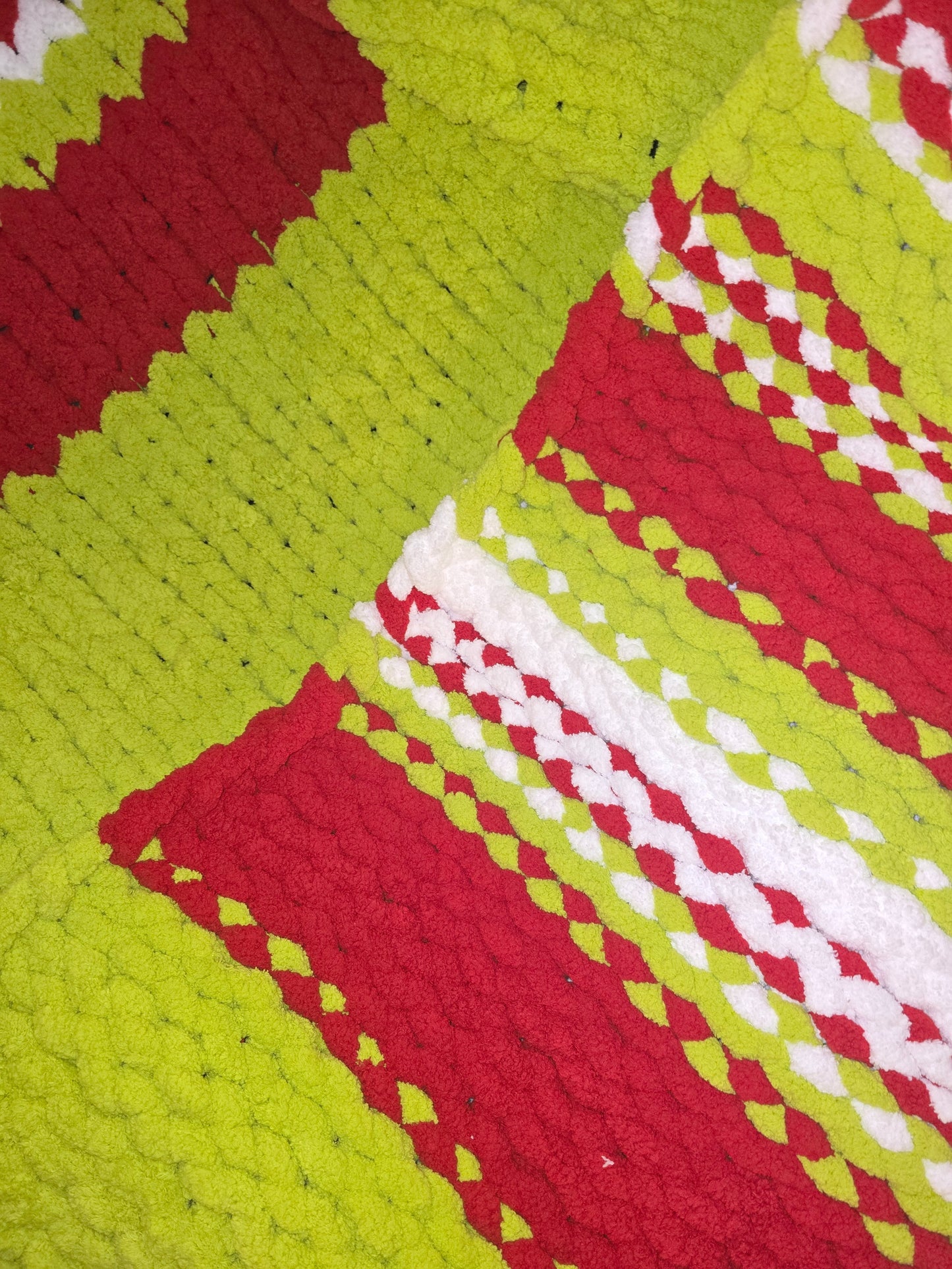 Grinch Blanket Gift Set