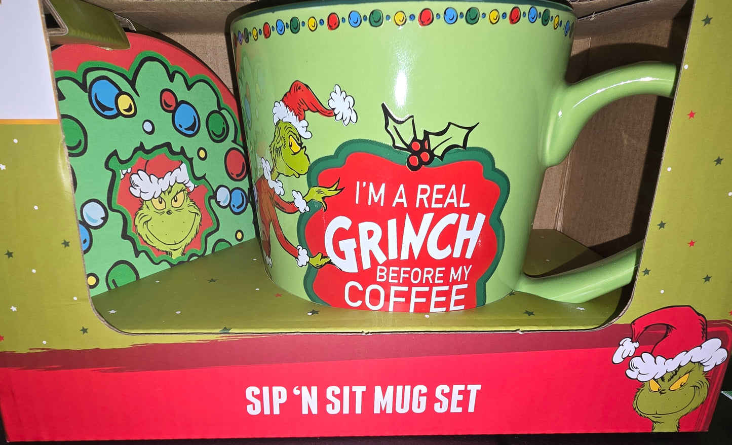 Grinch Blanket Gift Set